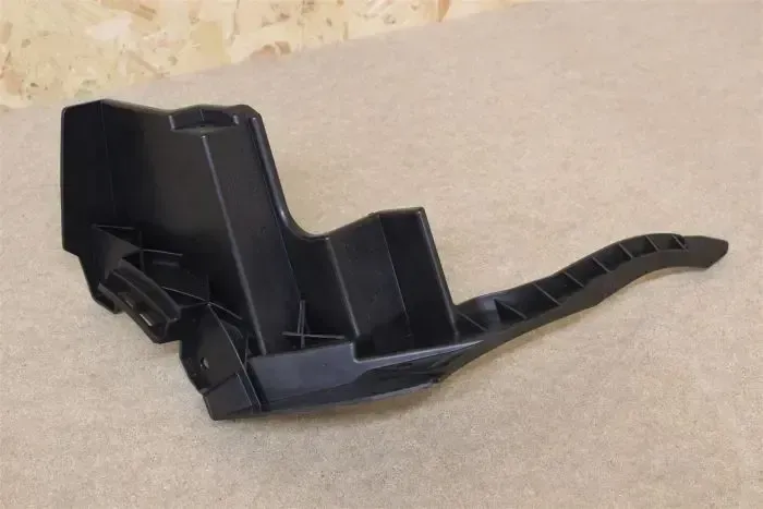 166 fender support L